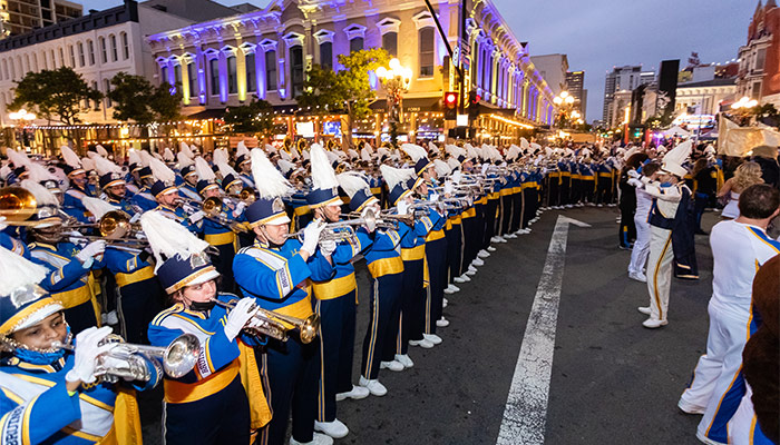 Holiday Bowl Scene & Heard: Downtown at Petco Park - The San Diego